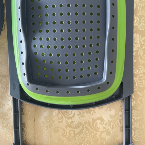 3 NWOT 3 collapsable Colanders - Picture 11 of 13